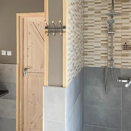 3 Bedroom Stunning In Osieki Leborskie